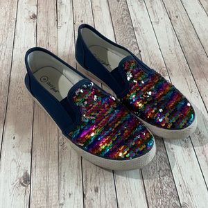 Youth Big Girl’s size 4 Cat & Jack Loafer shoes